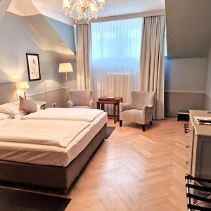 Otel Kaerntnerhof, Viyana