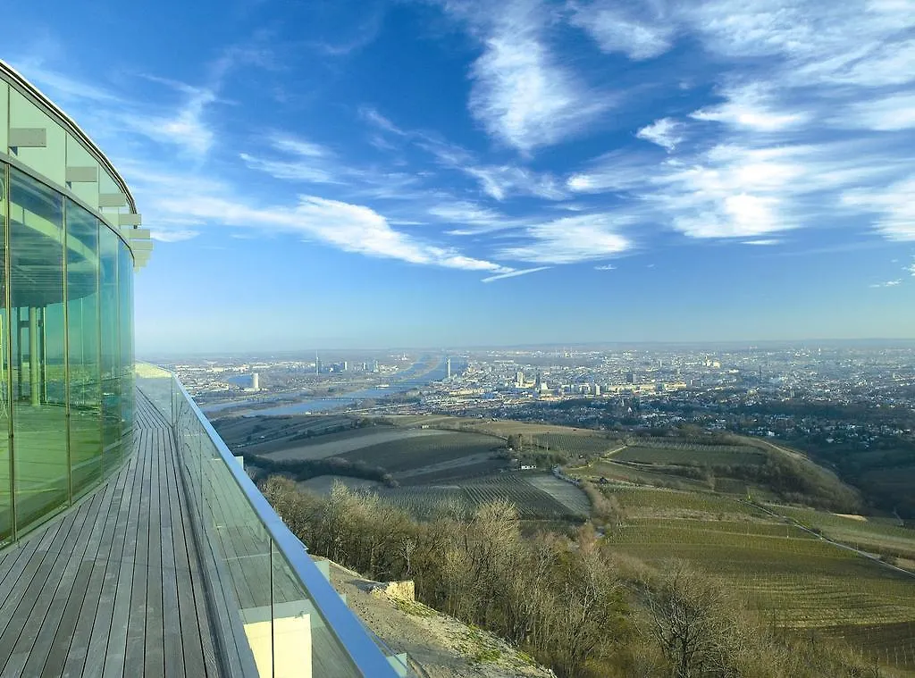 Suitehotel Kahlenberg location